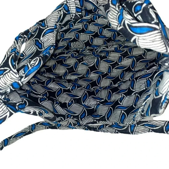 Quilted blue black white boho print large lightweight crossbody - Picture 4 of 7